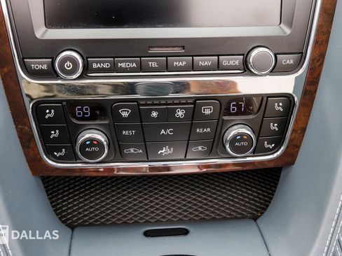 Used 2013 Bentley Continental GT image 25