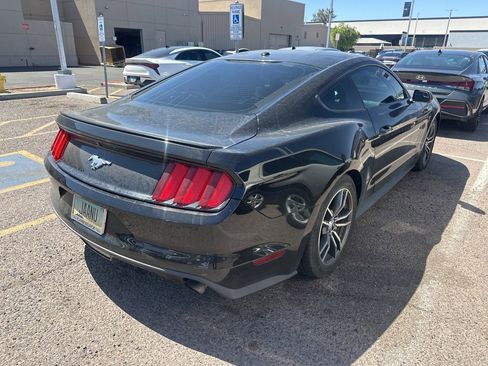 Used 2017 Ford Mustang Premium RWD image 6