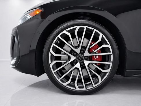 Used 2025 Audi S5 Premium Plus w/ Premium Plus Package AWD/4WD image 8