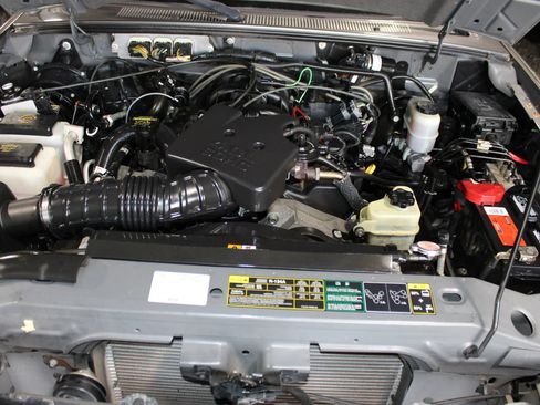 Used 2011 Ford Ranger XLT RWD image 36