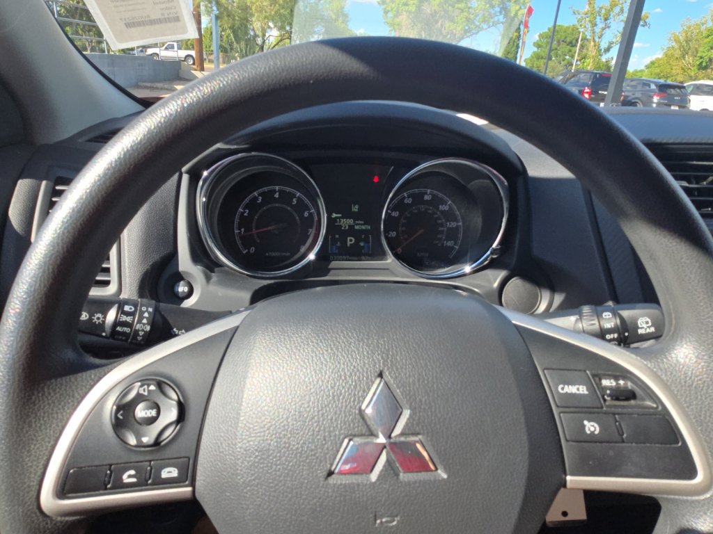 Used 2024 Mitsubishi Outlander Sport SE AWD/4WD image 33
