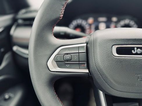 Certified 2024 Jeep Compass Trailhawk image 24