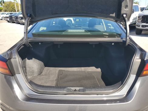 Certified 2025 Nissan Altima 2.5 SV image 28