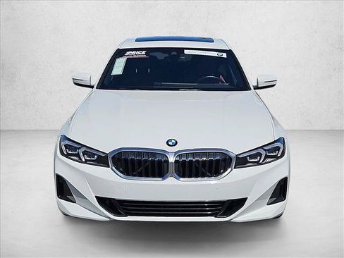 Used 2023 BMW 330i Sedan w/ Convenience Package RWD image 2