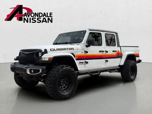 Used 2021 Jeep Gladiator Sport AWD/4WD image 6