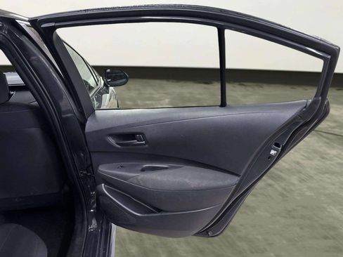Used 2023 Toyota Corolla LE FWD image 17