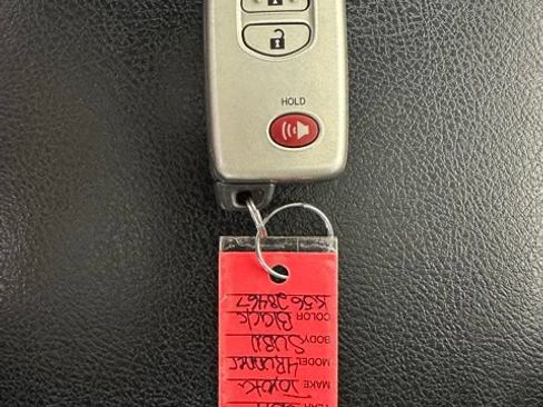 Used 2019 Toyota 4Runner Limited AWD/4WD image 32