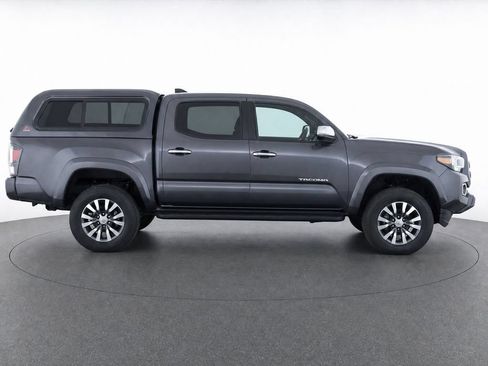 Used 2021 Toyota Tacoma Limited AWD/4WD image 6