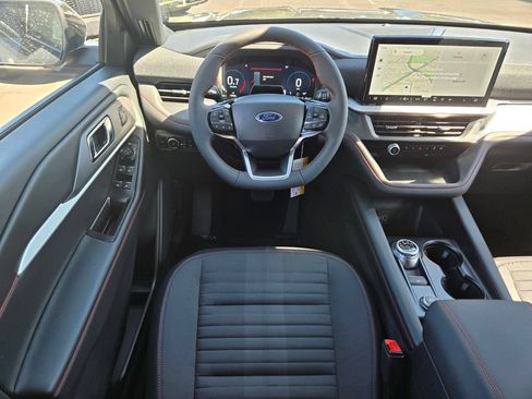 New 2026 Ford Explorer ST-Line w/ ST-Line Street Pack AWD/4WD image 13