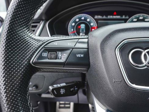 Used 2023 Audi SQ5 Premium Plus w/ Premium Plus Package image 25