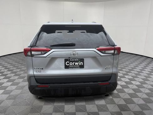 Used 2025 Toyota RAV4 XLE AWD/4WD image 5