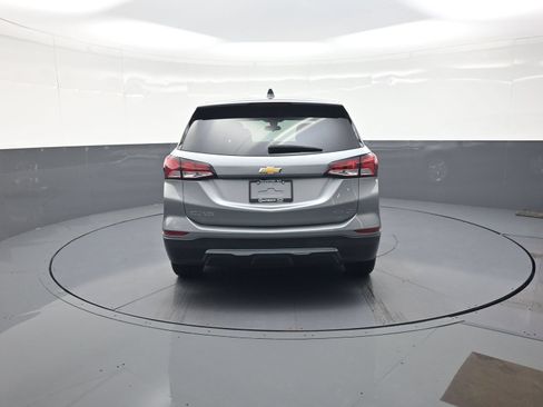 Used 2024 Chevrolet Equinox LT AWD/4WD image 4