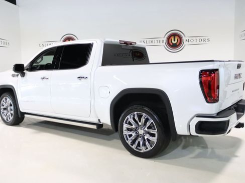 Used 2022 GMC Sierra 1500 Denali w/ Denali Reserve Package image 3