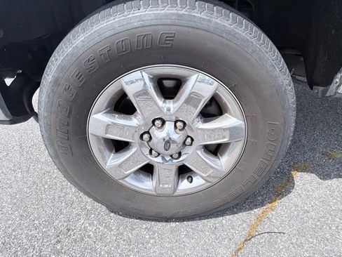 Used 2014 Ford F150 XLT w/ Equipment Group 302A Luxury AWD/4WD image 9