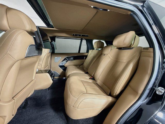Certified 2024 Land Rover Range Rover Long Wheelbase Autobiography AWD/4WD image 24