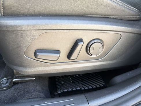 Used 2025 Hyundai Santa Cruz Limited image 14