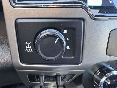 Used 2022 Ford F250 Lariat w/ Tremor Off-Road Package image 37