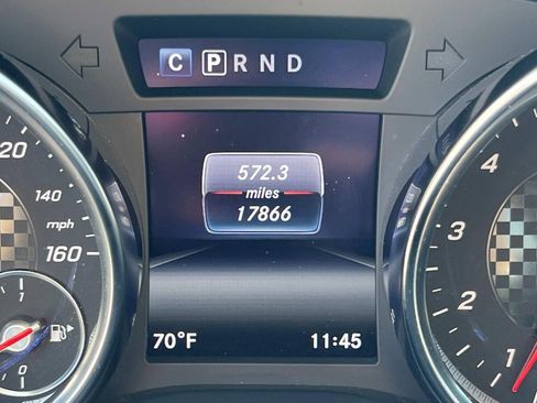 Used 2019 Mercedes-Benz SLC 300 image 23