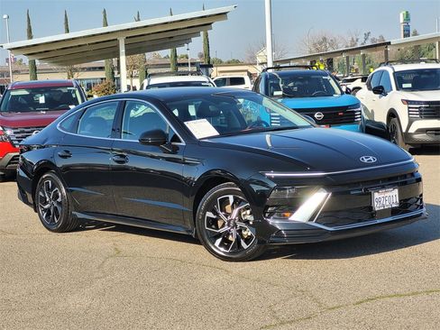 Used 2024 Hyundai Sonata SEL image 2