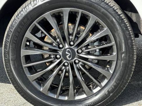 Certified 2024 INFINITI QX80 Premium Select w/ Cargo Package image 25