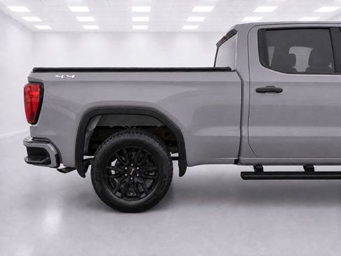 Used 2024 GMC Sierra 1500 Pro w/ Graphite Edition AWD/4WD image 4