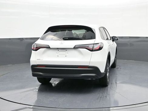 New 2026 Honda HR-V LX image 10