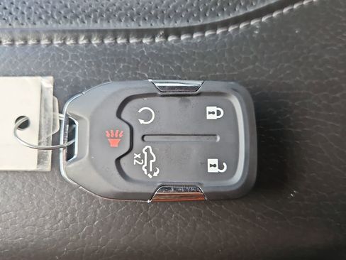 Used 2020 GMC Sierra 2500 Denali w/ Denali Ultimate Package image 37