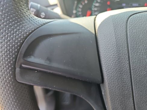 Used 2020 Chevrolet Trax LS FWD image 25