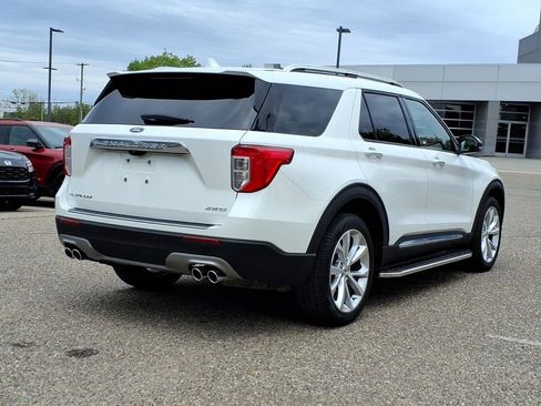 Used 2023 Ford Explorer Platinum w/ Equipment Group 601A AWD/4WD image 5
