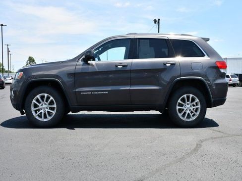 Used 2016 Jeep Grand Cherokee Laredo w/ Quick Order Package 23E AWD/4WD image 4