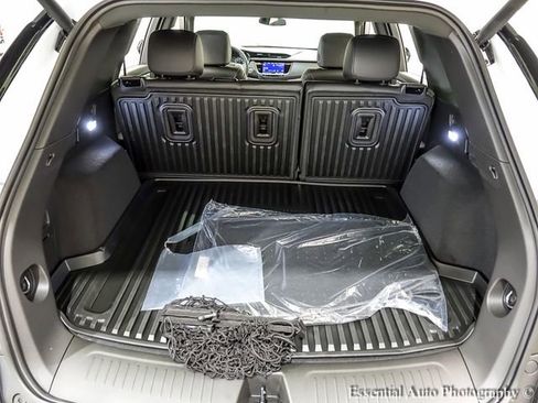 New 2026 Cadillac XT5 Luxury w/ LPO, Floor Liner Package image 20