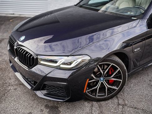 Used 2023 BMW 530e 530e iPerformance w/ M Sport Package image 2