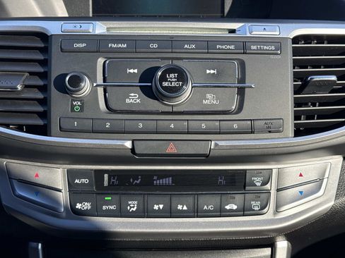 Used 2015 Honda Accord Sport image 5