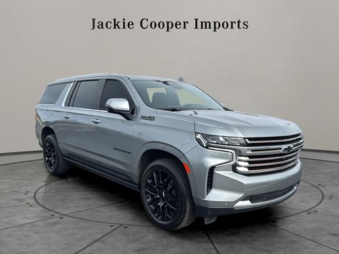 Used 2023 Chevrolet Suburban High Country w/ Premium Package 2 image 7