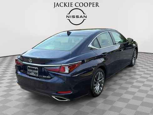 Used 2025 Lexus ES 350 Ultra Luxury w/ Accessory Package (Z1) FWD image 5