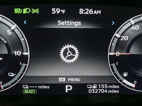 Used 2024 Mitsubishi Outlander 4WD Plug-In Hybrid image 41