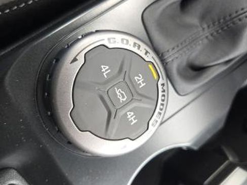 New 2026 Ford Bronco Outer Banks AWD/4WD image 29