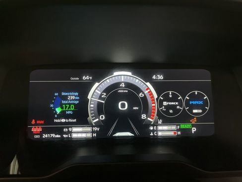 Used 2024 Toyota Tundra Platinum AWD/4WD image 37