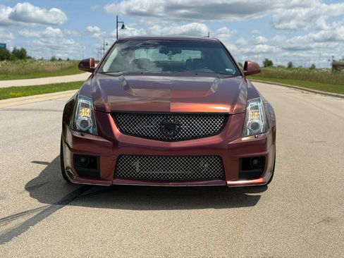 Used 2009 Cadillac CTS V RWD image 2