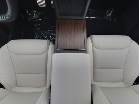 Used 2023 Tesla Model X AWD/4WD image 27