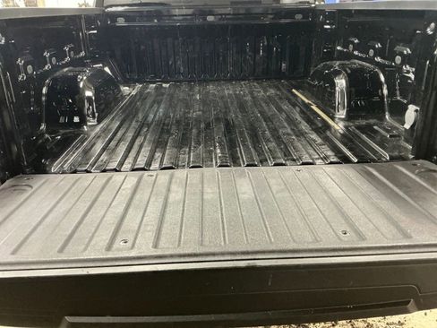 Certified 2024 GMC Sierra 1500 Elevation w/ LPO, Elevation Black Package image 27