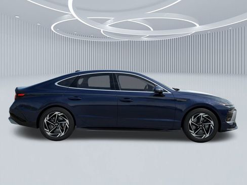 New 2026 Hyundai Sonata SEL FWD image 6