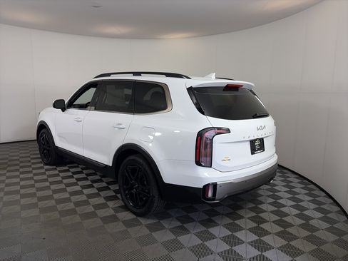 Certified 2023 Kia Telluride SX X-Line AWD/4WD image 9