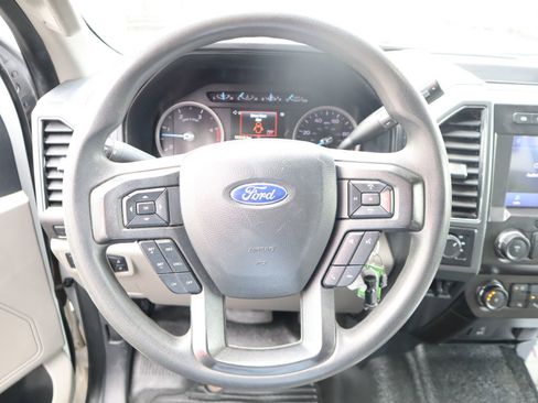 Used 2022 Ford F350 XLT w/ FX4 Off-Road Package image 24