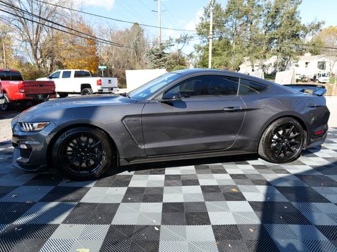 Used 2020 Ford Mustang Shelby GT350 w/ Technology Package image 74
