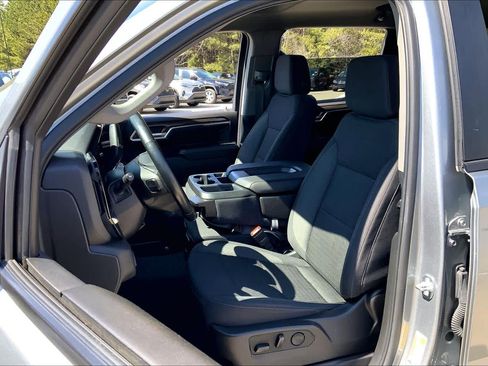 Used 2025 Chevrolet Silverado 1500 LT AWD/4WD image 8
