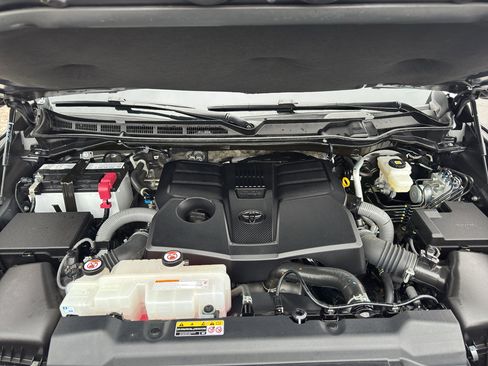 Used 2024 Toyota Tundra 1794 Edition w/ TRD Off-Road Package AWD/4WD image 18