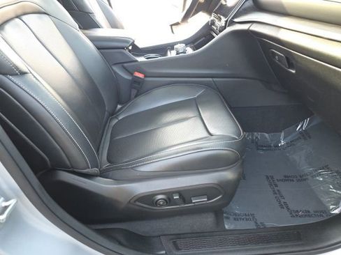 Used 2024 Jeep Grand Cherokee L Limited w/ Luxury Tech Group II image 46