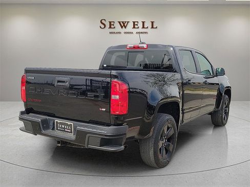 Used 2022 Chevrolet Colorado LT w/ Redline Special Edition image 5