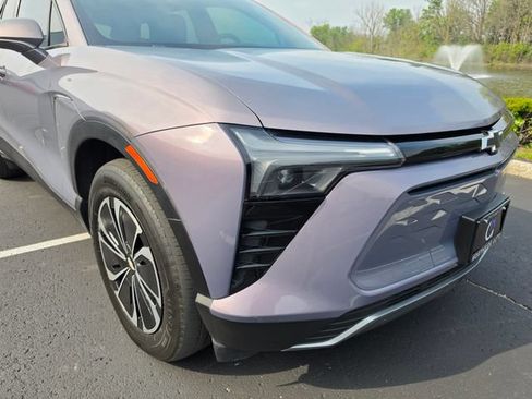 Used 2024 Chevrolet Blazer EV LT AWD/4WD image 16